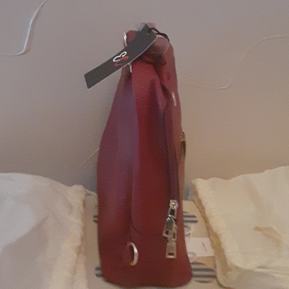 Mini back pack - Picture 2 of 3